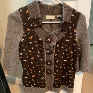 Super cute 3/4 sleeve sweater